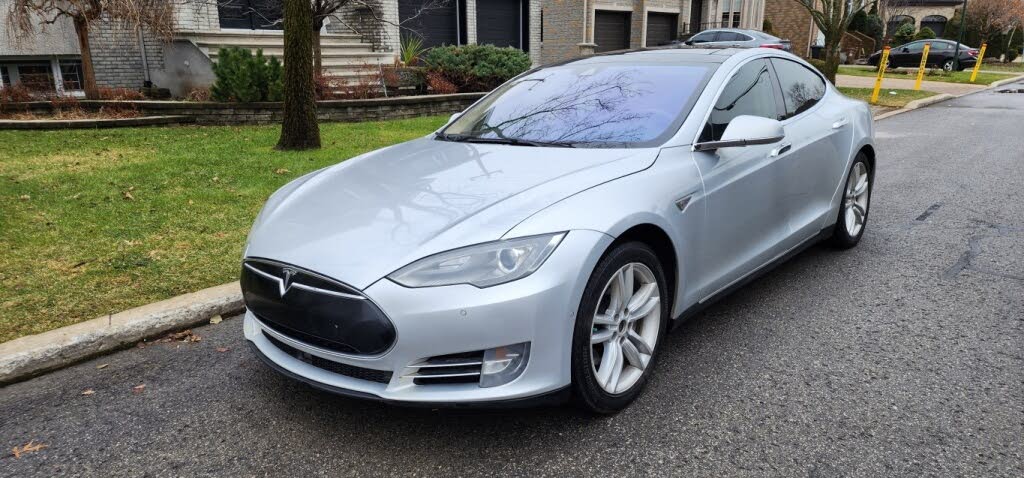2015 Tesla Model S P85D AWD