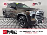 Toyota Tundra Limited CrewMax Cab 4WD