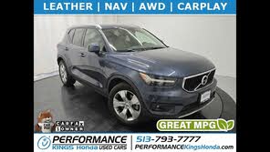 Volvo XC40 T5 Momentum AWD