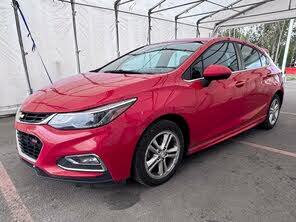 Chevrolet Cruze LT Hatchback FWD