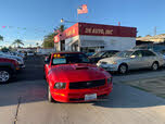 Ford Mustang V6 Deluxe Convertible RWD