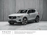 Volvo XC40 B5 Plus Dark Theme AWD