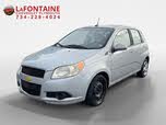 Chevrolet Aveo 5 LT Hatchback FWD