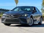 Toyota Camry SE FWD