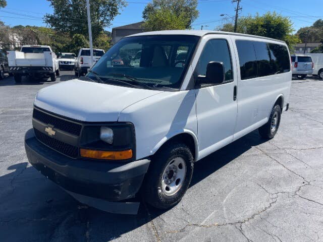 2017 Chevrolet Express 2500 LS RWD