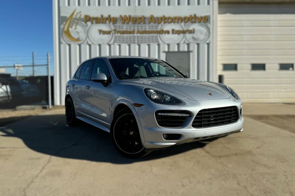 2014 Porsche Cayenne GTS AWD