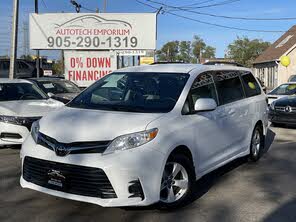 Toyota Sienna LE 8-Passenger FWD