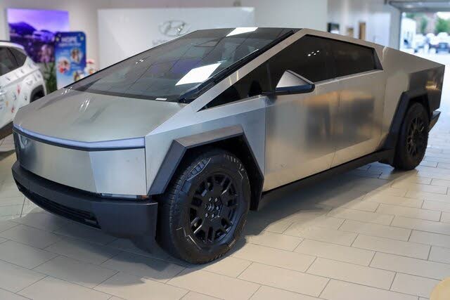 2024 Tesla Cybertruck Base