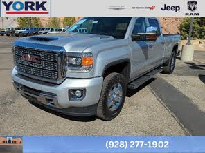 GMC Sierra 3500HD Denali Crew Cab LB DRW 4WD