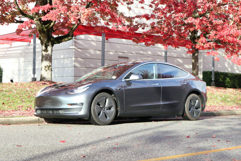 2020 Tesla Model 3 Standard Range Plus RWD