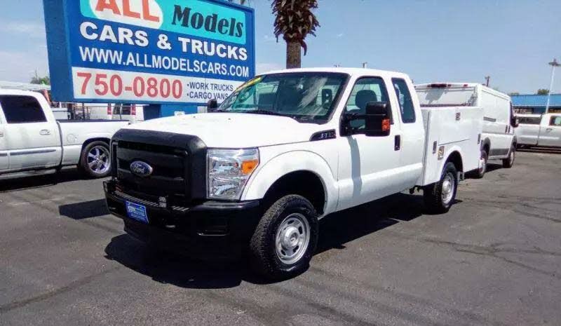2015 Ford F-350 Super Duty XL SuperCab LB 4WD