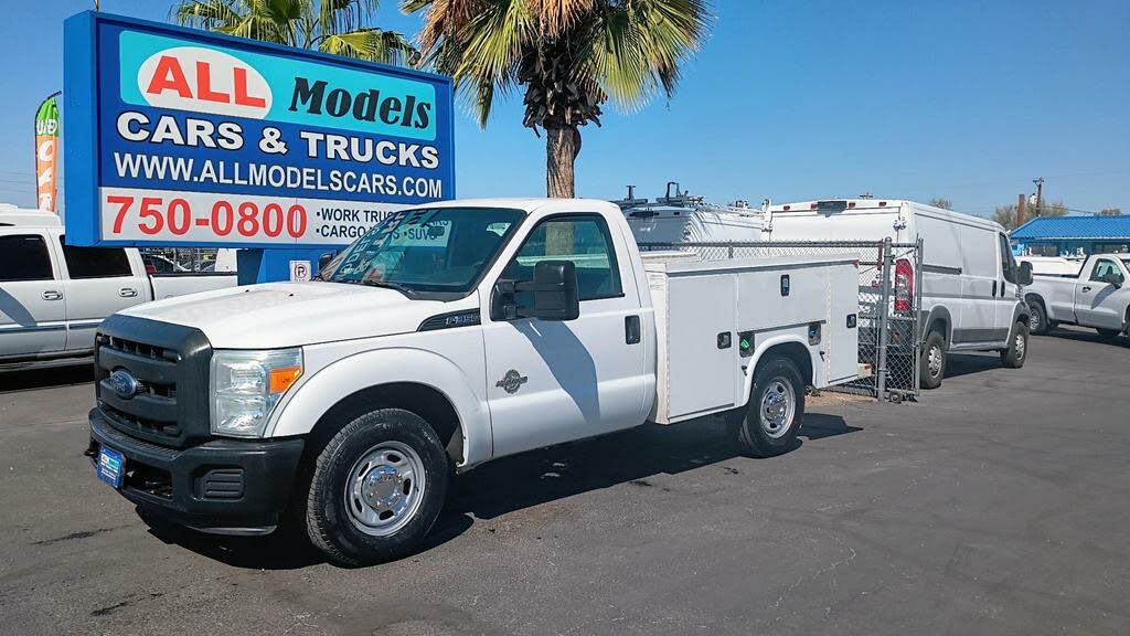 2015 Ford F-350 Super Duty XL LB