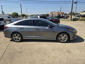 Hyundai Sonata Sport FWD