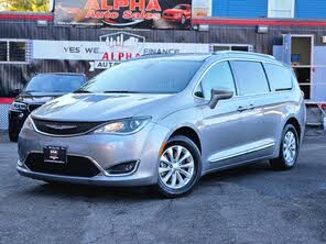 Chrysler Pacifica Touring L Plus FWD