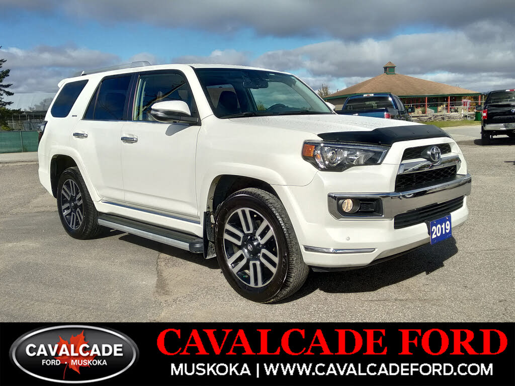 2019 Toyota 4Runner SR5 4WD