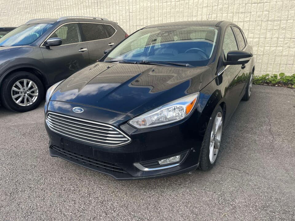 2016 Ford Focus Titanium Hatchback