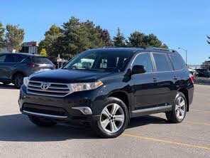 Toyota Highlander V6 AWD