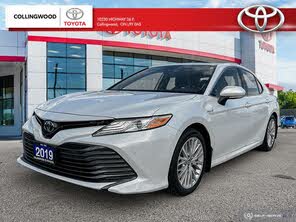 Toyota Camry Hybrid XLE FWD