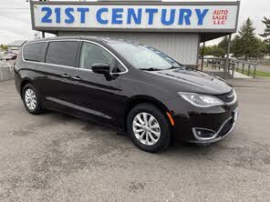 Chrysler Pacifica Touring Plus FWD