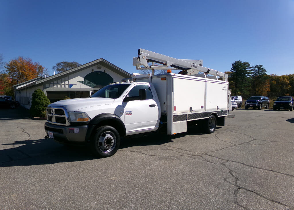 2011 RAM 5500 Chassis ST Crew Cab RWD