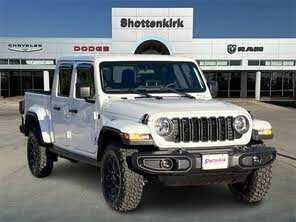 Jeep Gladiator Sport Crew Cab 4WD