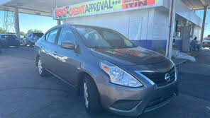 Nissan Versa SV FWD