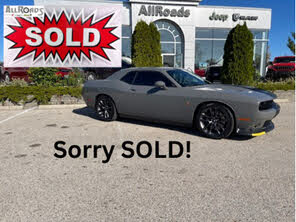 Dodge Challenger R/T Scat Pack RWD