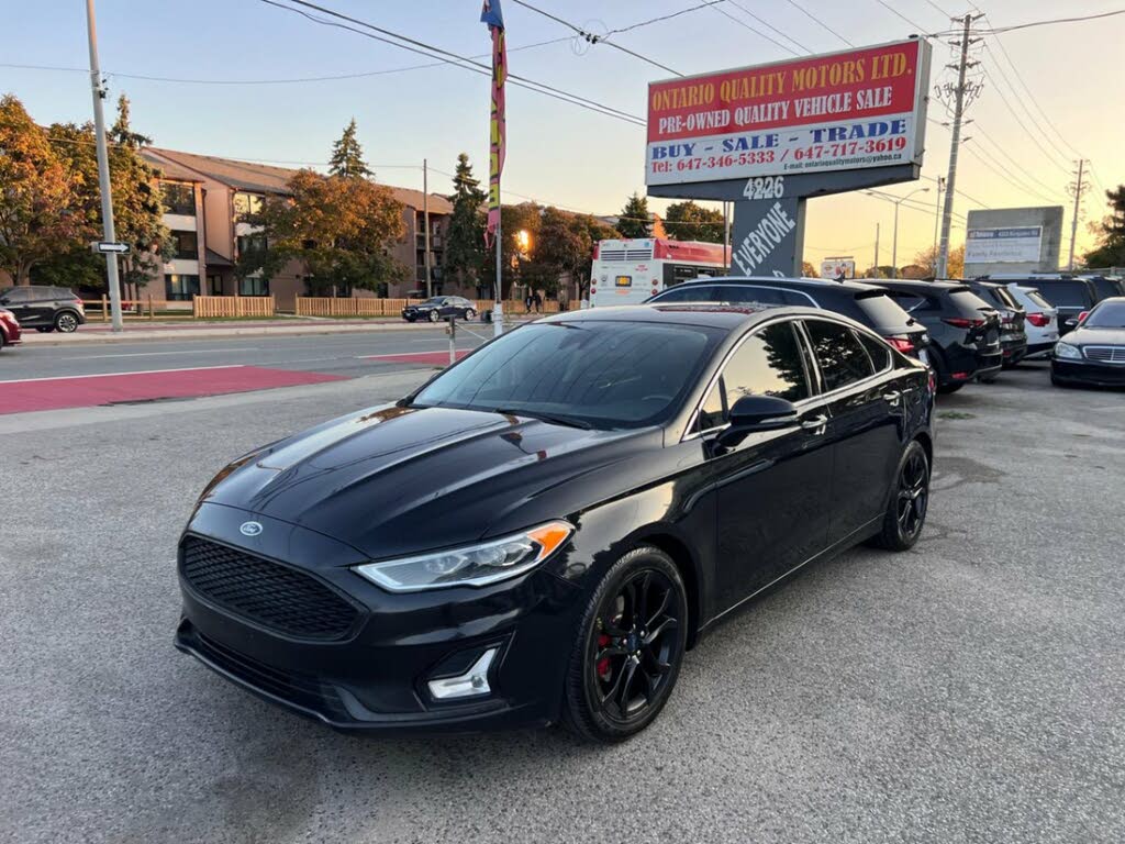 2020 Ford Fusion Hybrid Titanium FWD