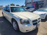 Dodge Magnum SE RWD