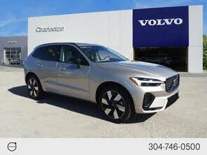 Volvo XC60 Recharge T8 Plus Dark Theme eAWD