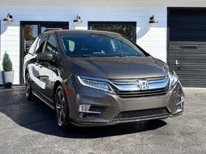 Honda Odyssey Touring FWD