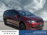 Chrysler Pacifica Launch Edition AWD