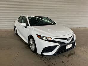 Toyota Camry SE FWD