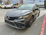 Toyota Camry SE FWD