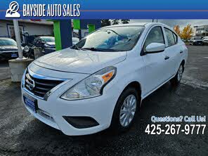 Nissan Versa S FWD