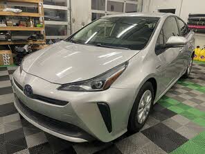 Toyota Prius L Eco FWD