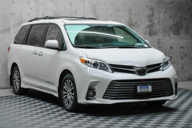 Toyota shops van 2018 price