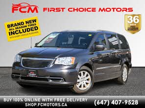 Chrysler Town & Country Touring FWD