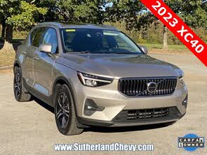 Volvo XC40 B5 Plus Bright Theme AWD