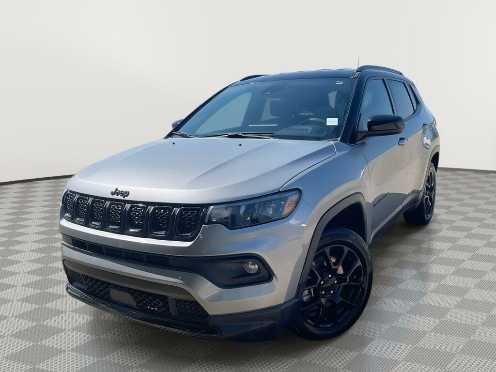 2023 Jeep Compass Altitude 4WD