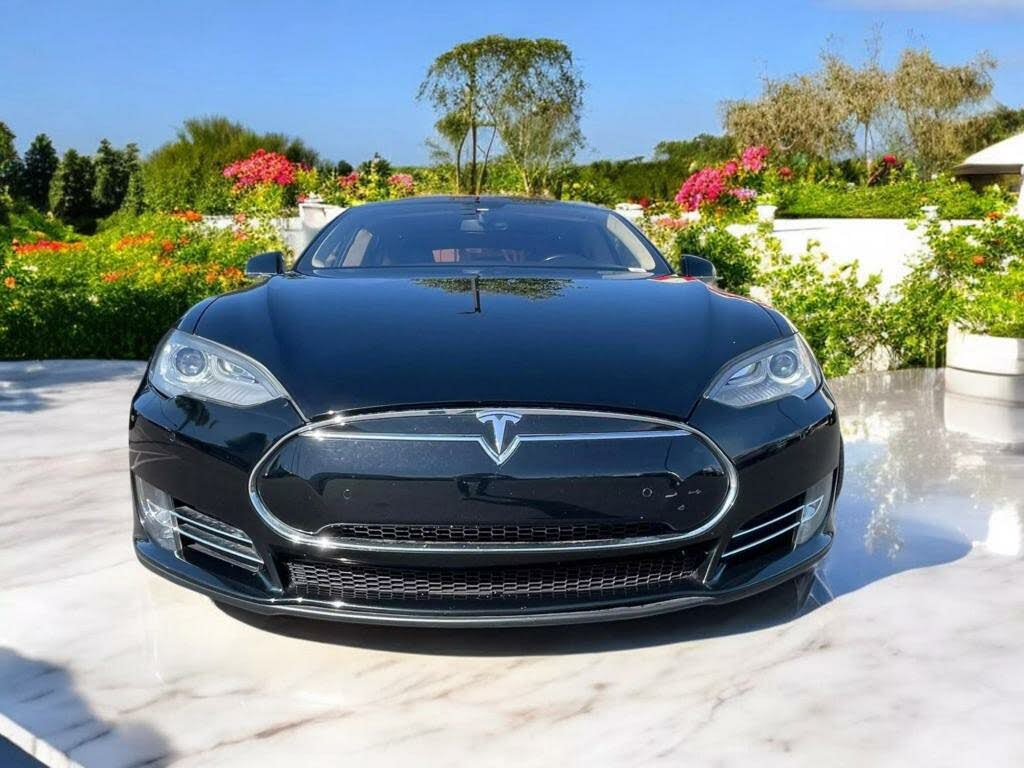 2014 Tesla Model S P85 RWD