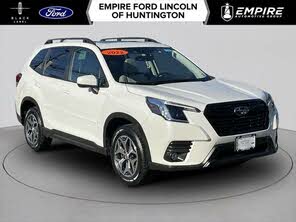 Subaru Forester Premium Crossover AWD