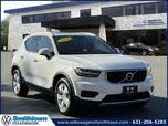 Volvo XC40 T5 Momentum AWD