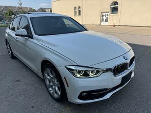 BMW 3 Series 330i xDrive Sedan AWD