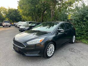 Ford Focus SE Hatchback