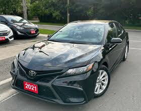 Toyota Camry SE FWD