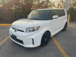 Scion xB 5-Door