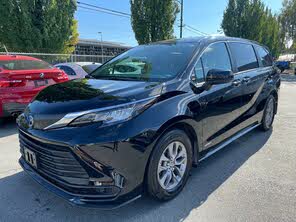 Toyota Sienna LE 8-Passenger FWD