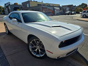 Dodge Challenger GT RWD