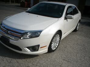 Ford Fusion Hybrid FWD